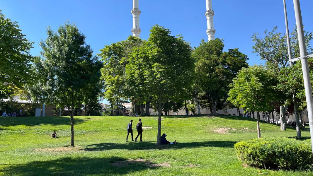 Konya bugün sıcaklıkta Antalya’yı geçti! Yeni tahminler de farksız 6